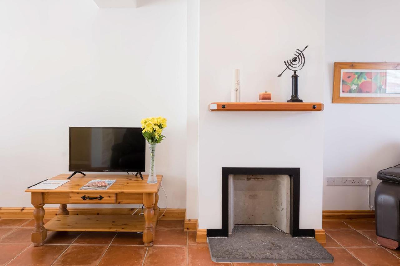Kilkee Townhouse By Trident Holiday Homes Экстерьер фото
